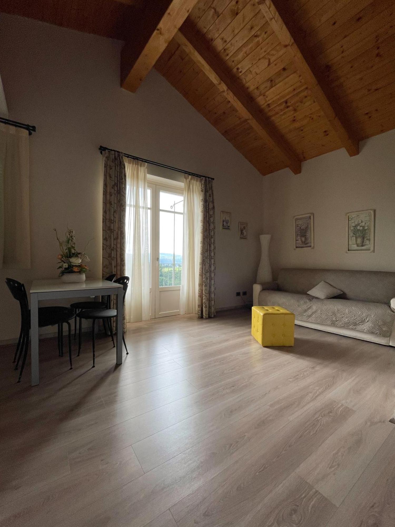 Bed and Breakfast La Rocca Carru Экстерьер фото