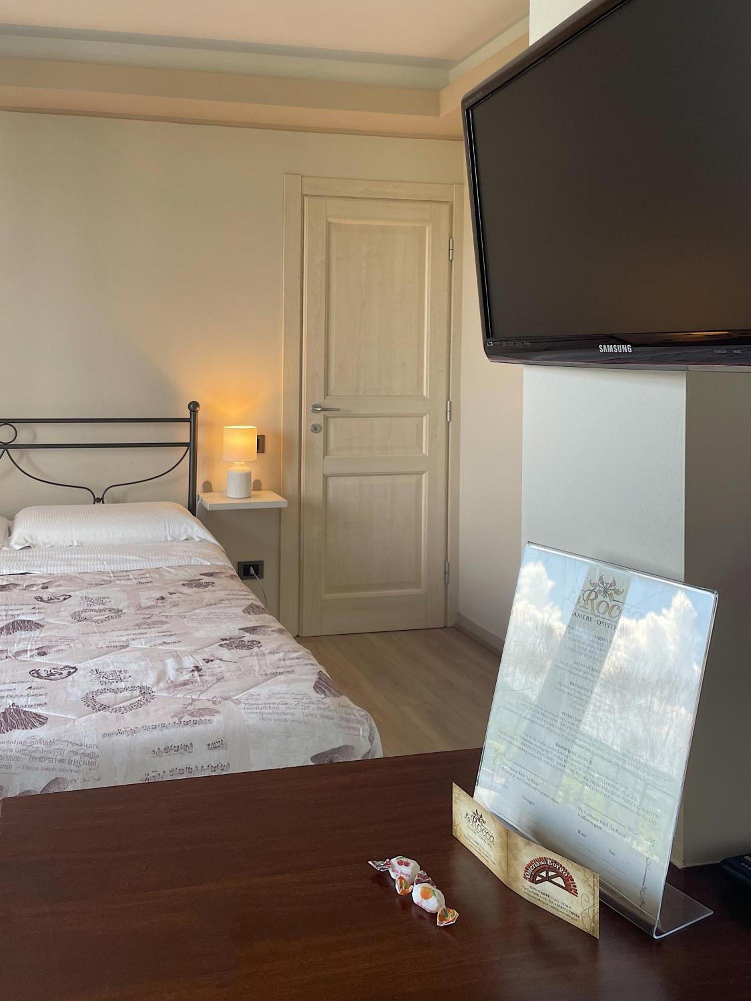 Bed and Breakfast La Rocca Carru Экстерьер фото
