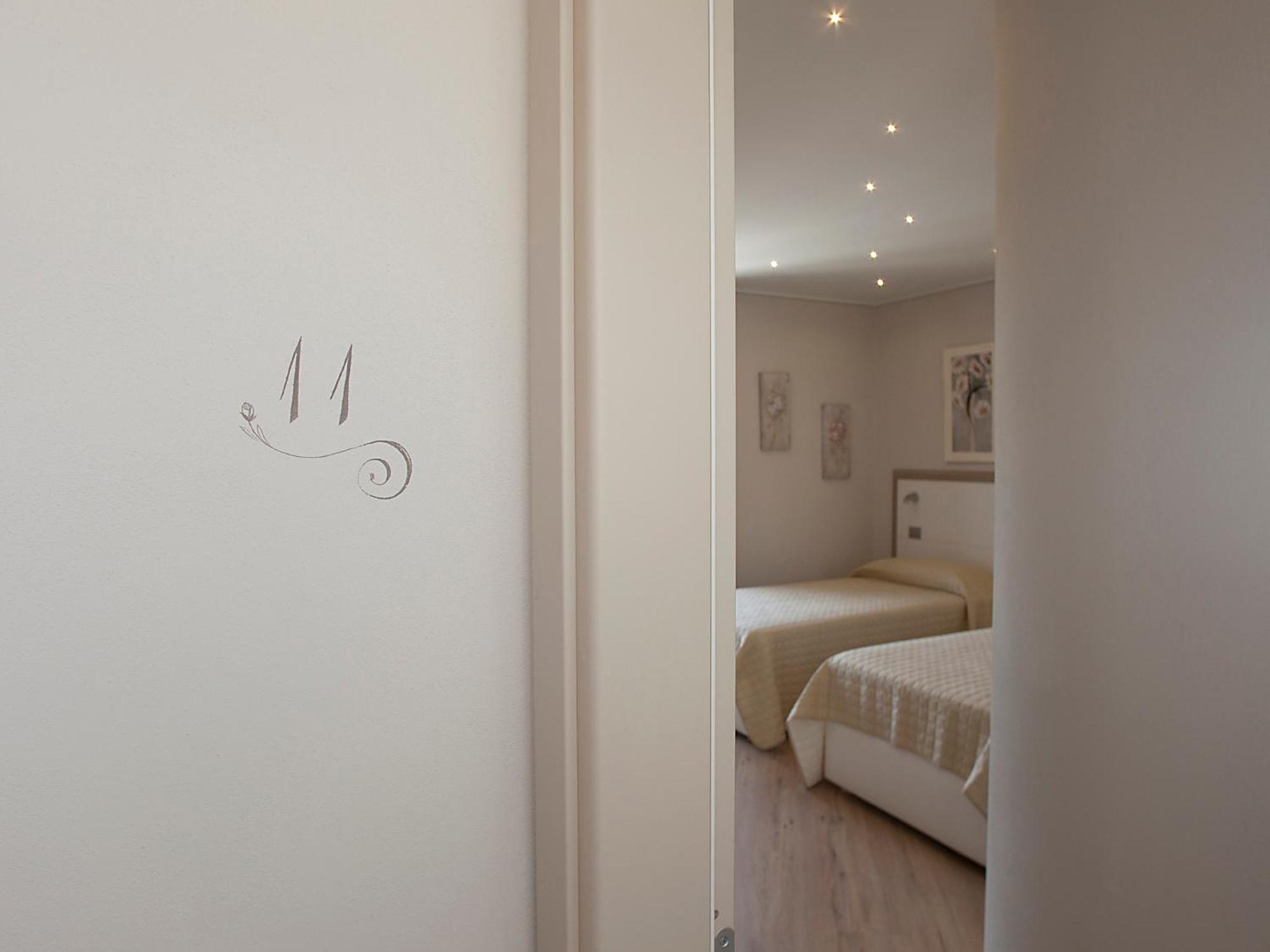 Bed and Breakfast La Rocca Carru Экстерьер фото